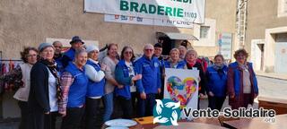 Photo de l'événement Braderie vetements chaussures meubles vaisselle brocante bib